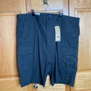 Levi’s cargo shorts mens size 44 new